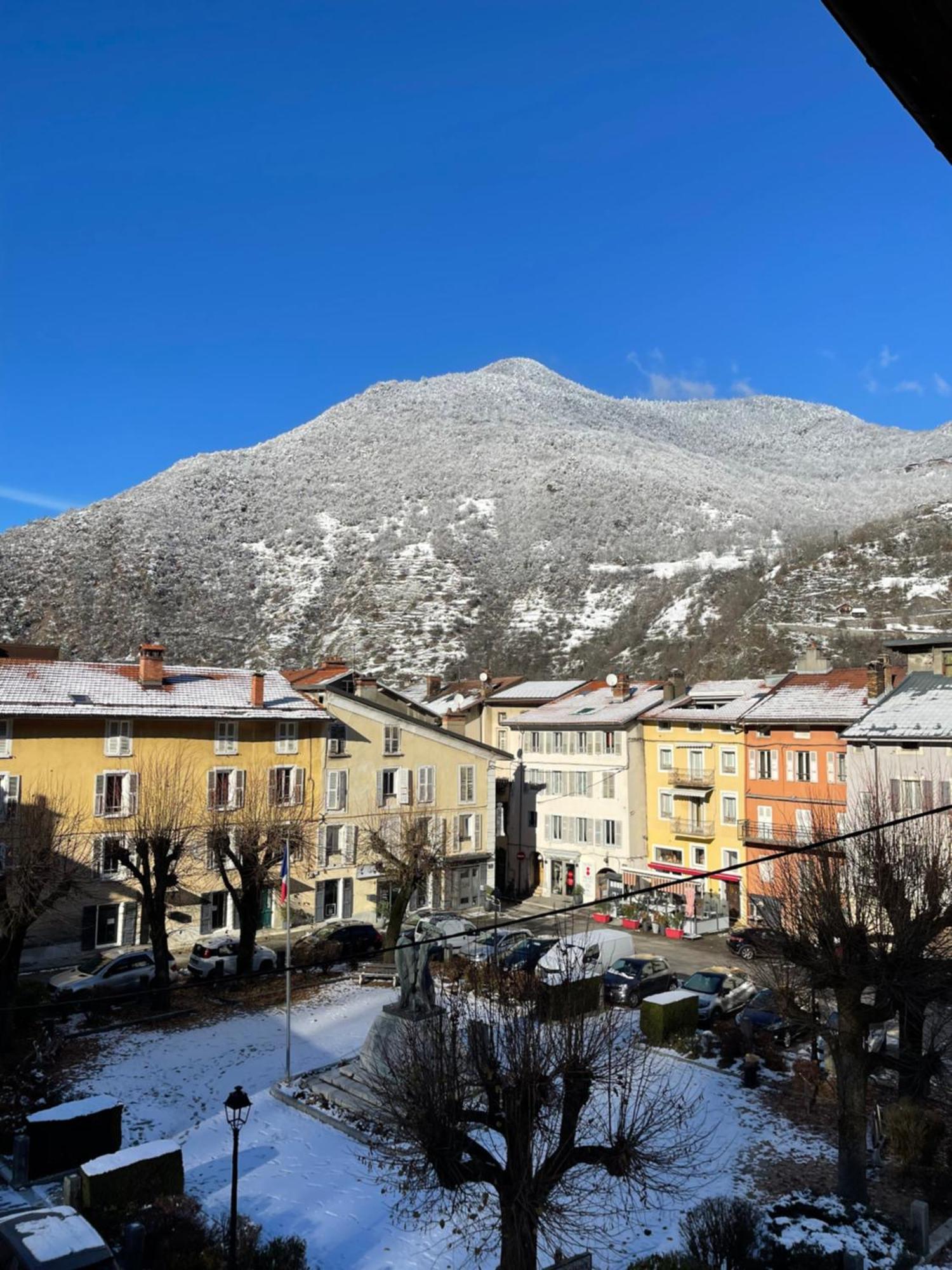 La Montagnette L Ours T1 Maison En Travaux De 10H A 17H Moutiers  Exterior foto