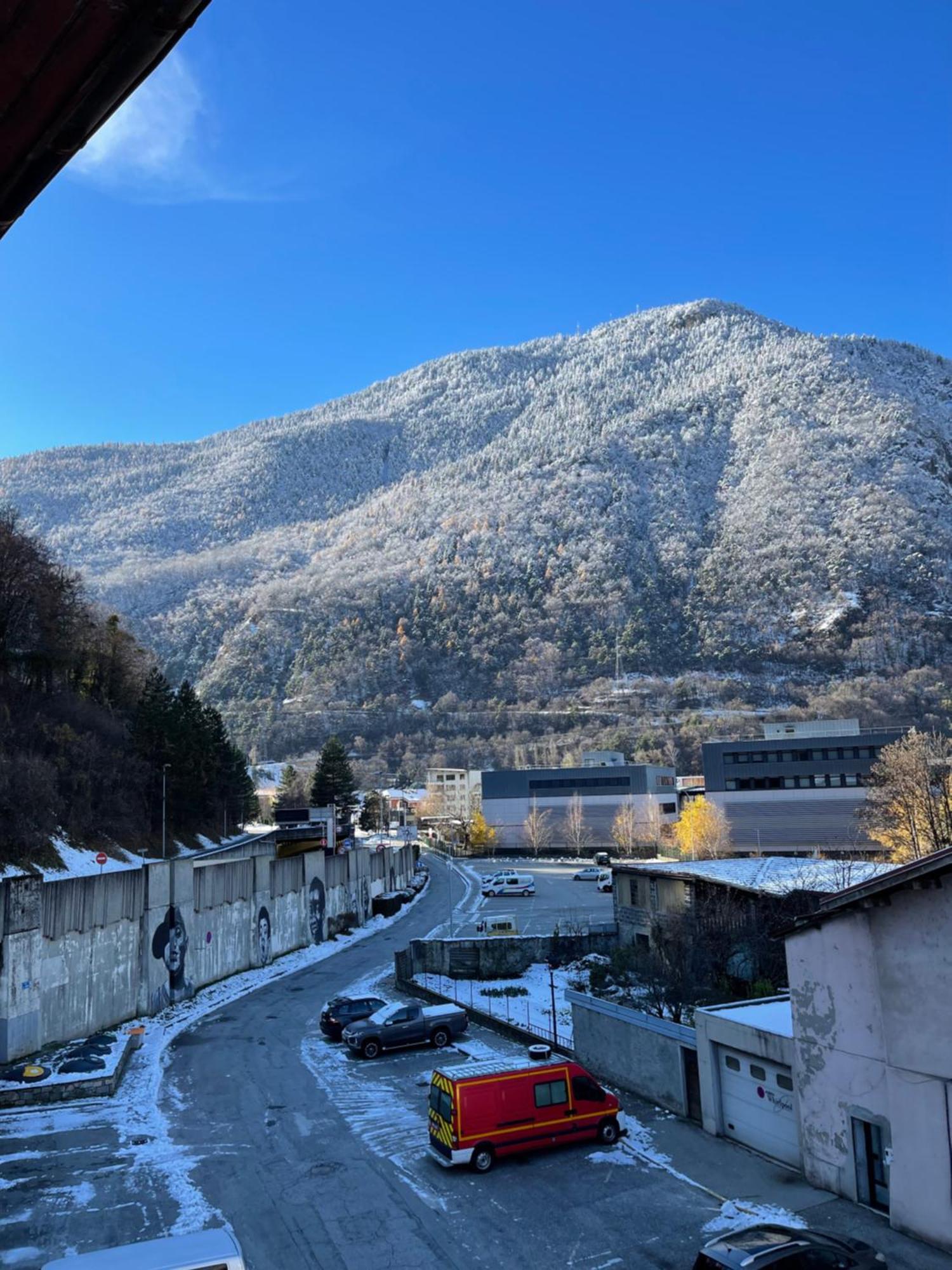 La Montagnette L Ours T1 Maison En Travaux De 10H A 17H Moutiers  Exterior foto